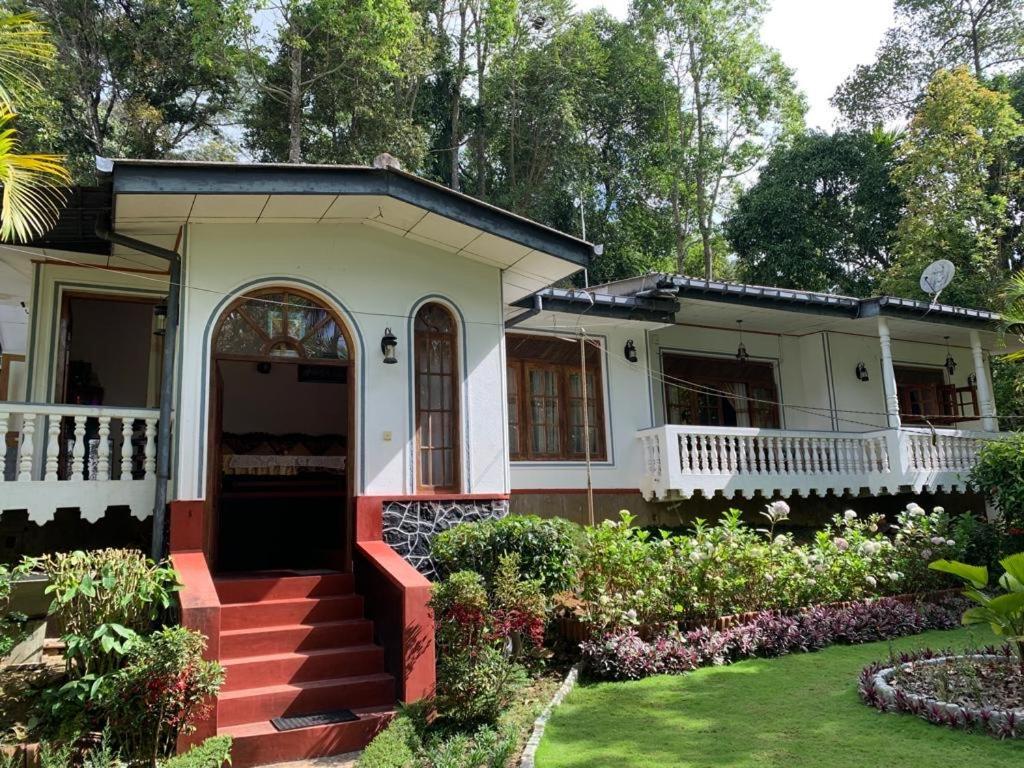 Eeshani Guest Inn Ella Exterior photo
